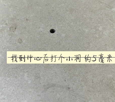 陇西瓷砖空鼓维修公司专业解答在瓷砖铺贴过程中，如果砂料搅拌不均匀，将会带来以下问题
